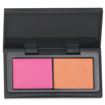 THREE Blown Away Blush Duo - # 03 Roam Free 3g/0.01oz THREE Blown Away Blush Duo - # 03 Roam Free 3g/0.01oz