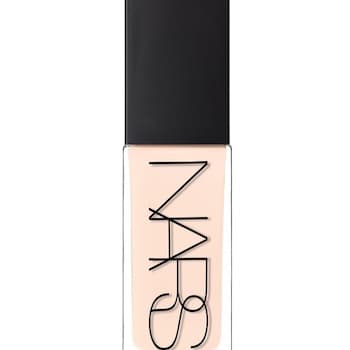 NARS NARS LIGHT REFLECTING FOUNDATION L1 Oslo Fixed Size NARS NARS LIGHT REFLECTING FOUNDATION L1 Oslo Fixed Size